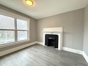 109 Blake St in Hamilton, ON - Building Photo - Building Photo