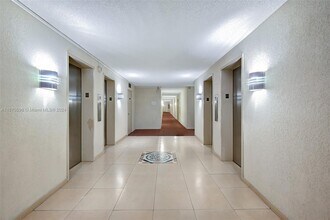 230 174th, Unit 417 in Sunny Isles Beach, FL - Building Photo - Building Photo