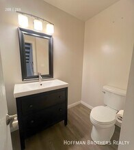 2422 Graham Ave in Redondo Beach, CA - Foto de edificio - Building Photo