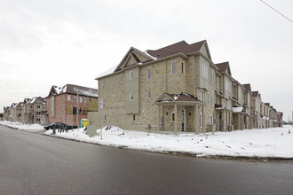 West Birkdale Condos in Toronto, ON - Building Photo - Building Photo