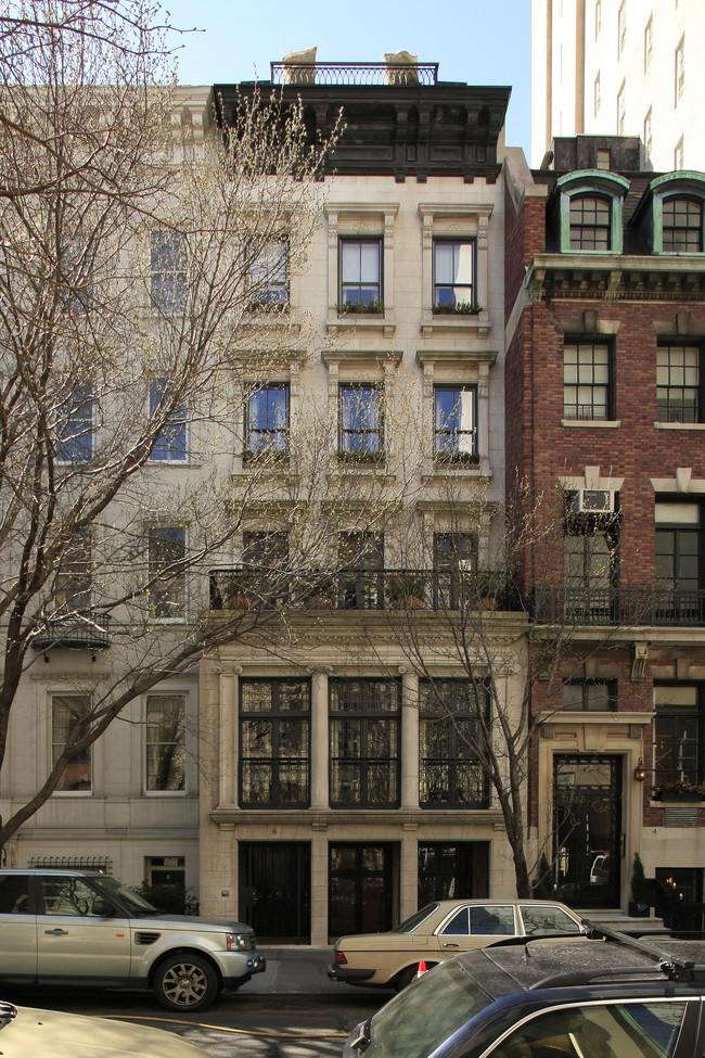 6 E 81st St in New York, NY - Building Photo - Building Photo