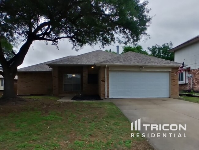 property at 8317 Cloverglen Ln