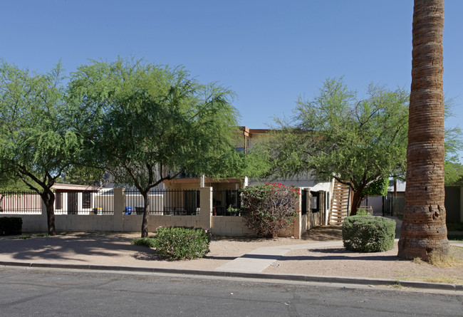 1736 E Elton Ave in Mesa, AZ - Building Photo - Building Photo