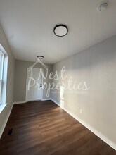 233 E Cambridge Ave in Greenwood, SC - Foto de edificio - Building Photo