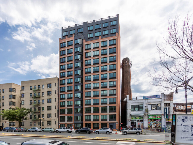 Concourse Village West in Bronx, NY - Building Photo - Primary Photo