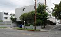 604 E Verdugo Ave in Burbank, CA - Foto de edificio - Building Photo