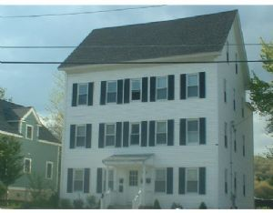 86 Plymouth St in Fitchburg, MA - Foto de edificio