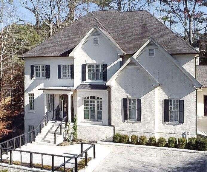 2991 Sequoyah Dr NW in Atlanta, GA - Building Photo