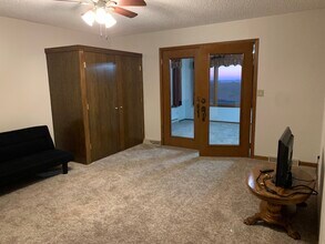 7991 County Road D, Unit Apt 1 in Platteville, WI - Building Photo - Building Photo