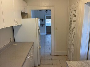 1006 1/2 Drew St in Clearwater, FL - Building Photo - Building Photo