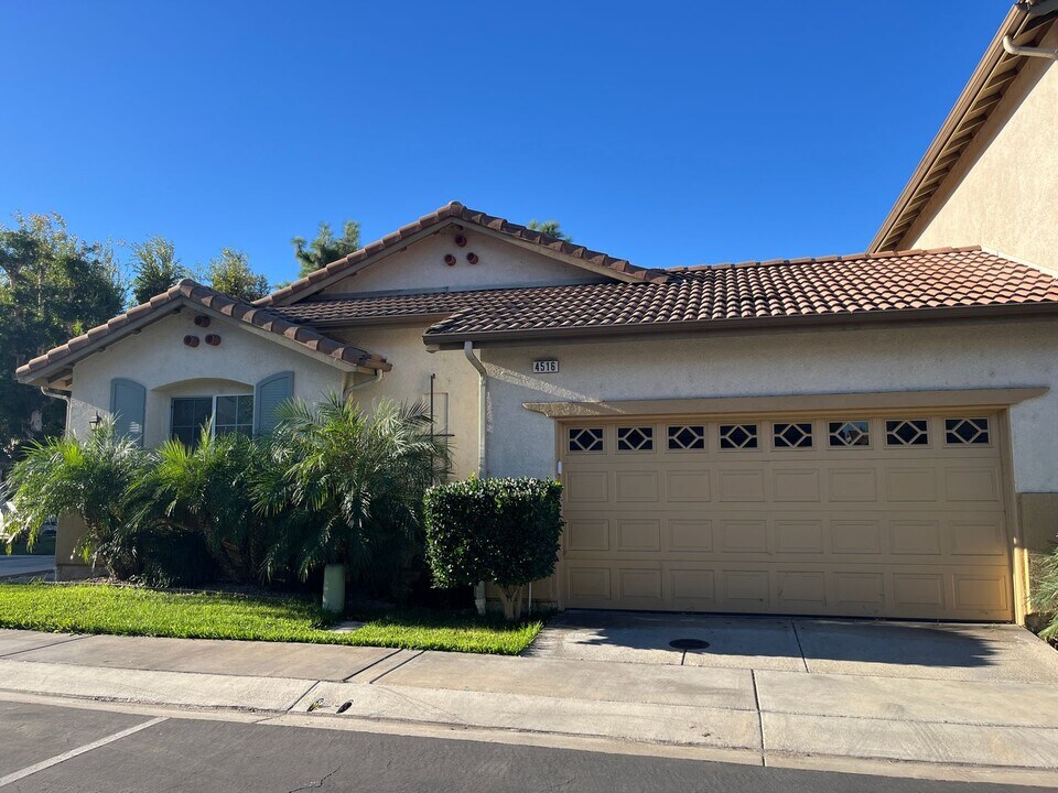 4516 Streamport Dr in Riverside, CA - Building Photo