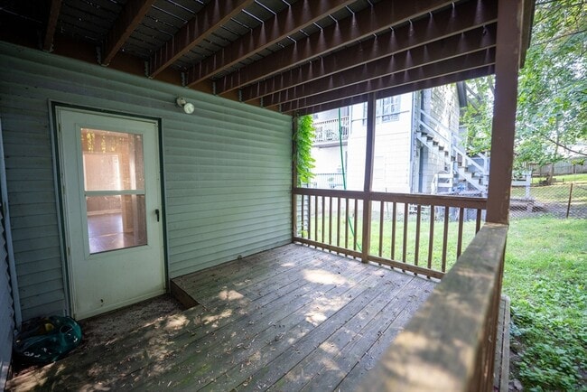 property at 6 Oswald St
