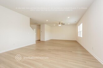 127 Glacier Wy in La Vergne, TN - Building Photo - Building Photo