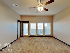 18214 Manera Wy in Edmond, OK - Foto de edificio - Building Photo