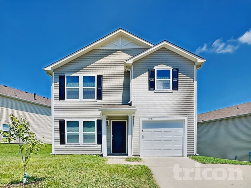 4031 Kellybrook Dr in Concord, NC - Foto de edificio