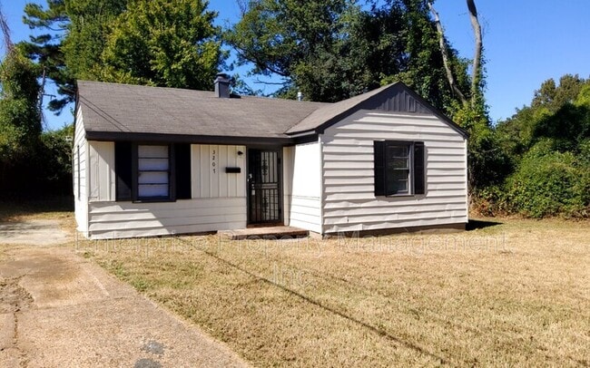 property at 3207 Gilmore Rd