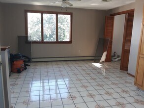 103 Malden St, Unit 2 in Revere, MA - Building Photo - Building Photo