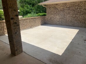 525 Santa Clara Rd in Salado, TX - Building Photo - Building Photo