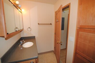 95 Glacier Ave in Fairbanks, AK - Building Photo - Building Photo