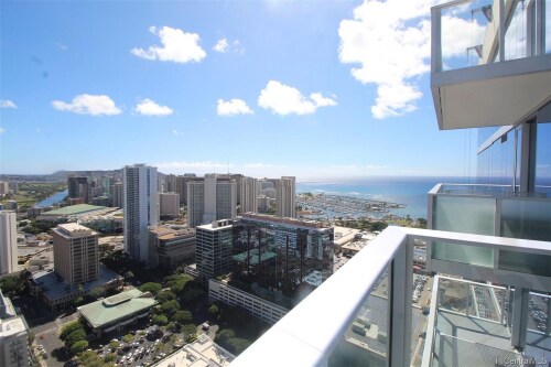 641 Ke’eaumoku St in Honolulu, HI - Building Photo - Building Photo
