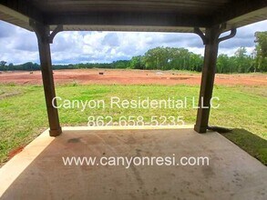 126 Ocean Springs Ave in Toney, AL - Building Photo - Building Photo