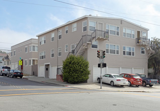 404 Spruce Ave in South San Francisco, CA - Building Photo - Building Photo