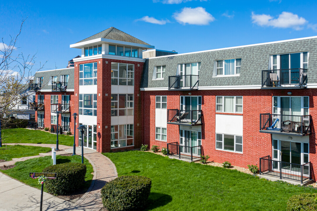 Ocean Plaza Apartments in Revere, MA - Building Photo