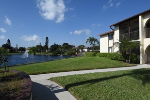 4850 Sable Pine Cir, Unit 4850 Sable Pine cr in West Palm Beach, FL - Building Photo