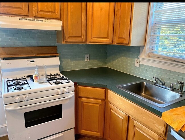 42 Holyoke Rd, Unit Porter Sq
