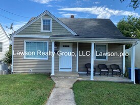 2106 Fallon Ave SE in Roanoke, VA - Building Photo