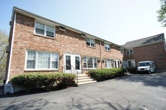15 Park St in Norwalk, CT - Building Photo - Building Photo