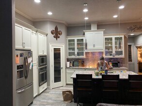 1062 Overview Ct NW in Salem, OR - Building Photo - Building Photo