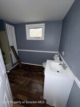 3122 S Main St in Wilkes-Barre, PA - Building Photo - Building Photo