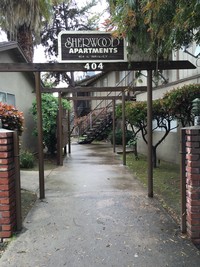 Golden Place Luxury Apartments in Fresno, CA - Foto de edificio - Building Photo