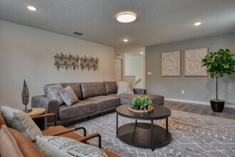 1939 Tropical Palms Cir-Unit -ID1248291P in Kissimmee, FL - Foto de edificio - Building Photo
