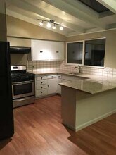 1053 Blazingwood Dr in Sunnyvale, CA - Building Photo - Building Photo