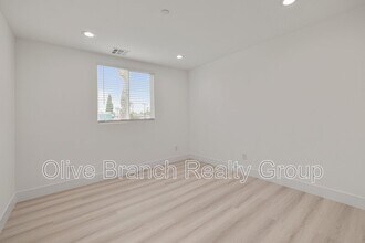 637 N Kingsley Dr in Los Angeles, CA - Building Photo - Building Photo