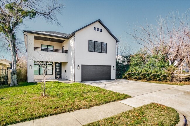 2804 Townsend Dr