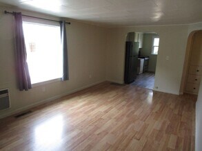 1297 SW Crestview Rd in Prineville, OR - Building Photo - Building Photo