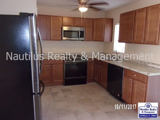 5114 Beach Dr in Panama City Beach, FL - Building Photo - Building Photo