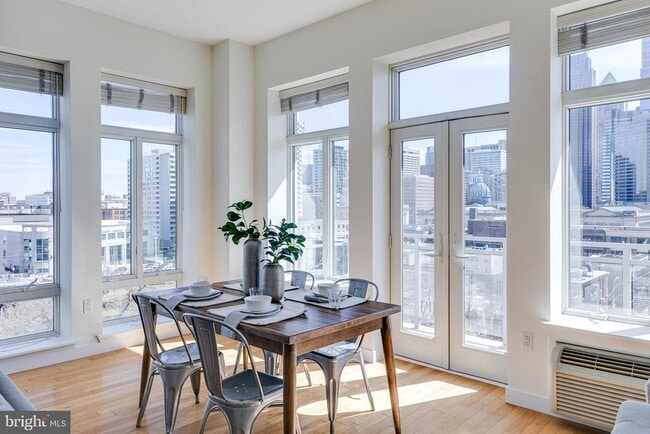 1900 Hamilton St in Philadelphia, PA - Building Photo - Building Photo