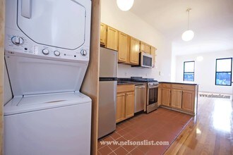392 Prospect Ave in Brooklyn, NY - Building Photo - Building Photo