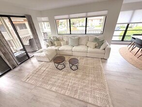 616 Brackenwood Cove in Palm Beach Gardens, FL - Building Photo - Building Photo