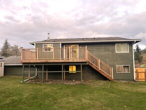 20125 2nd Ave NE in Poulsbo, WA - Building Photo - Building Photo