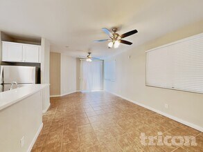 1607 W Lydia Ln in Phoenix, AZ - Building Photo - Building Photo