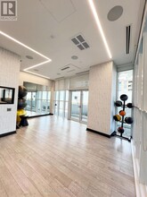 77-2877 Mutual St in Toronto, ON - Building Photo - Building Photo