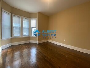 1568 Tremont St, Unit 1 in Boston, MA - Building Photo - Building Photo