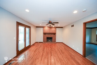 7265 Dimmick Rd in West Chester Township, OH - Foto de edificio - Building Photo