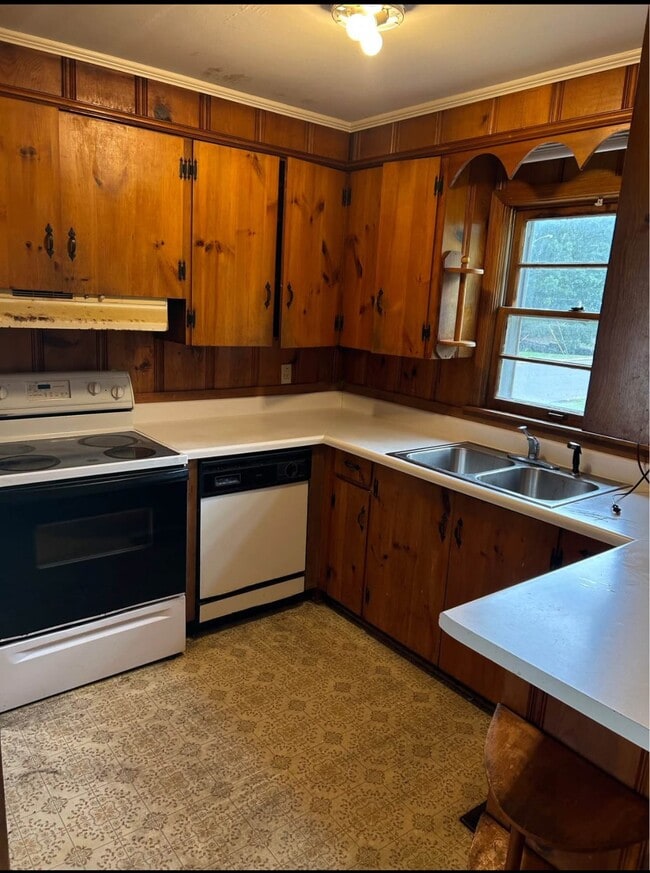 2303 Raspberry in Tupelo, MS - Building Photo - Building Photo