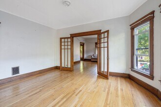 129 Victoria Pl in Syracuse, NY - Building Photo - Building Photo